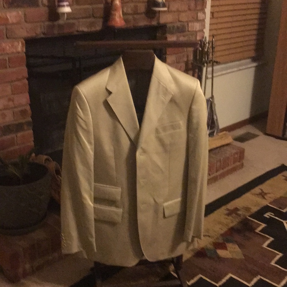 Tan blazer Perry Ellis anniversary collection i
